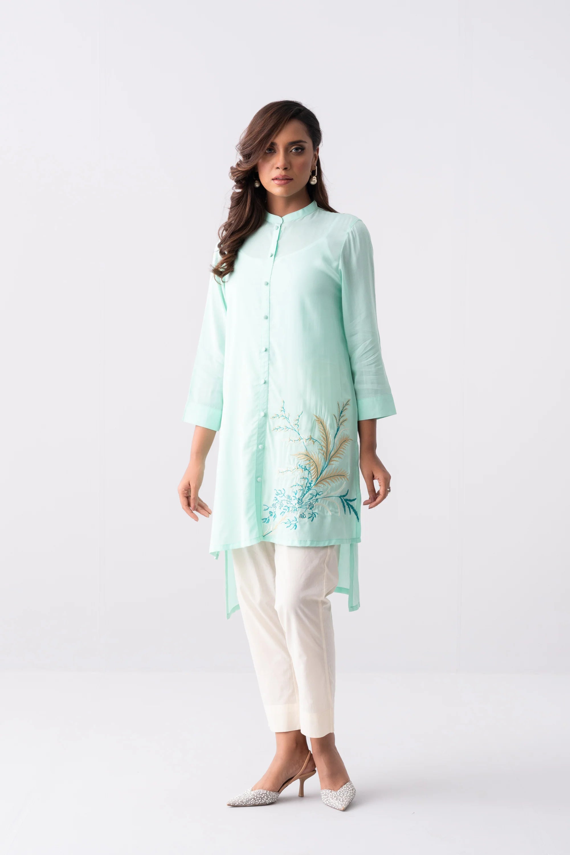 Short-Length Smart Fit Embroidered Viscose Ethnic Kurti