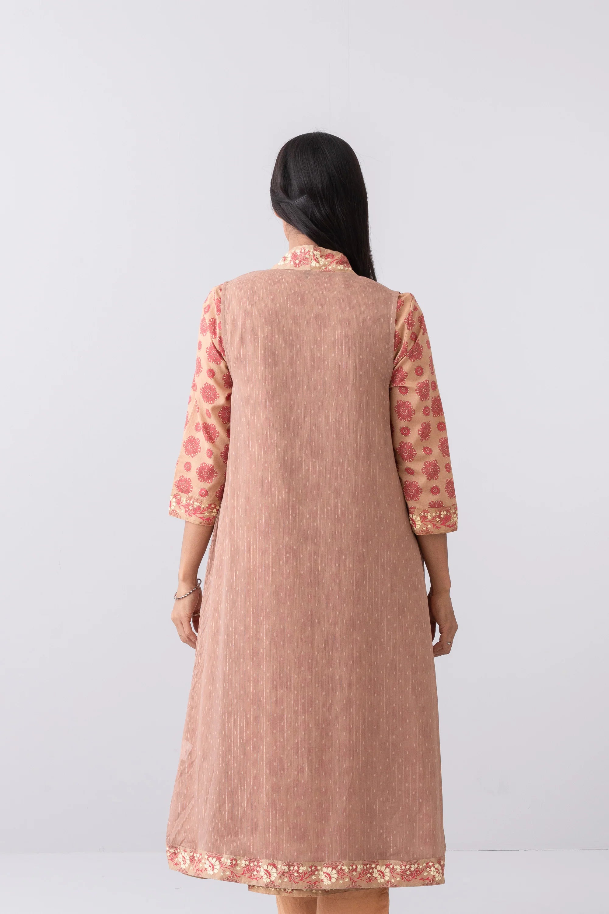 Long-Length Double-Layered Smart Fit Kurta