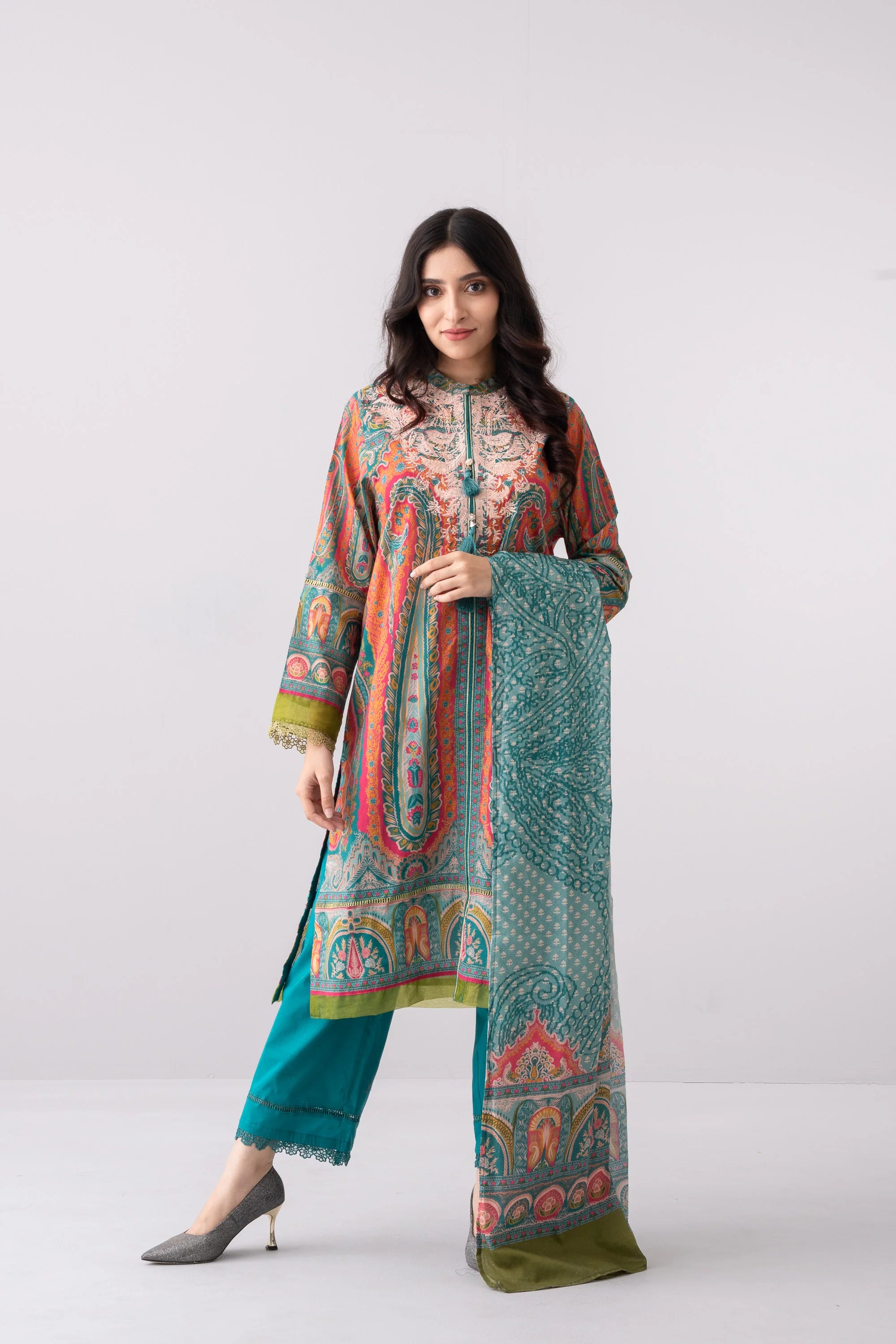 Digital Printed Three Piece Lawn Salwar Kameez Suit