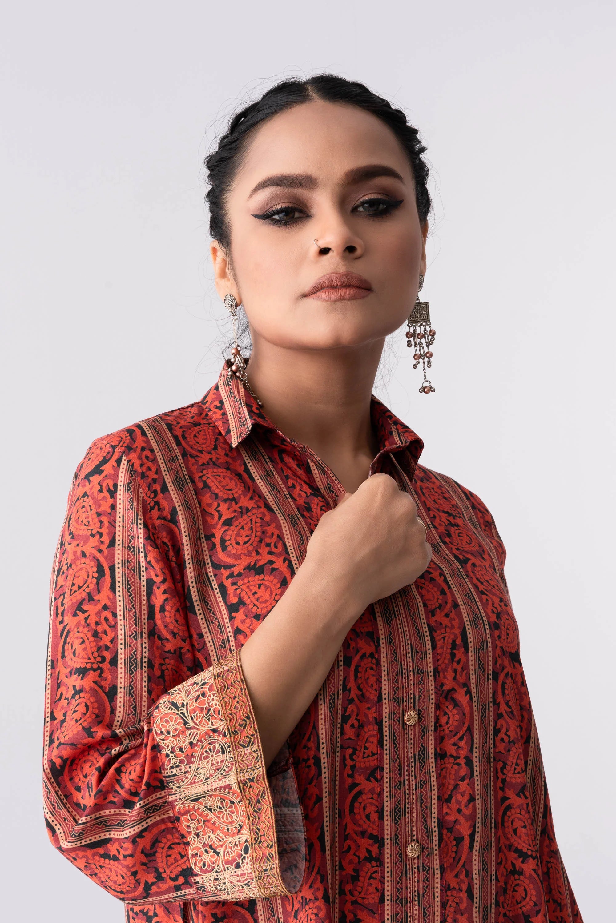Mid-Length Relaxed Fit Ethnic Kurta