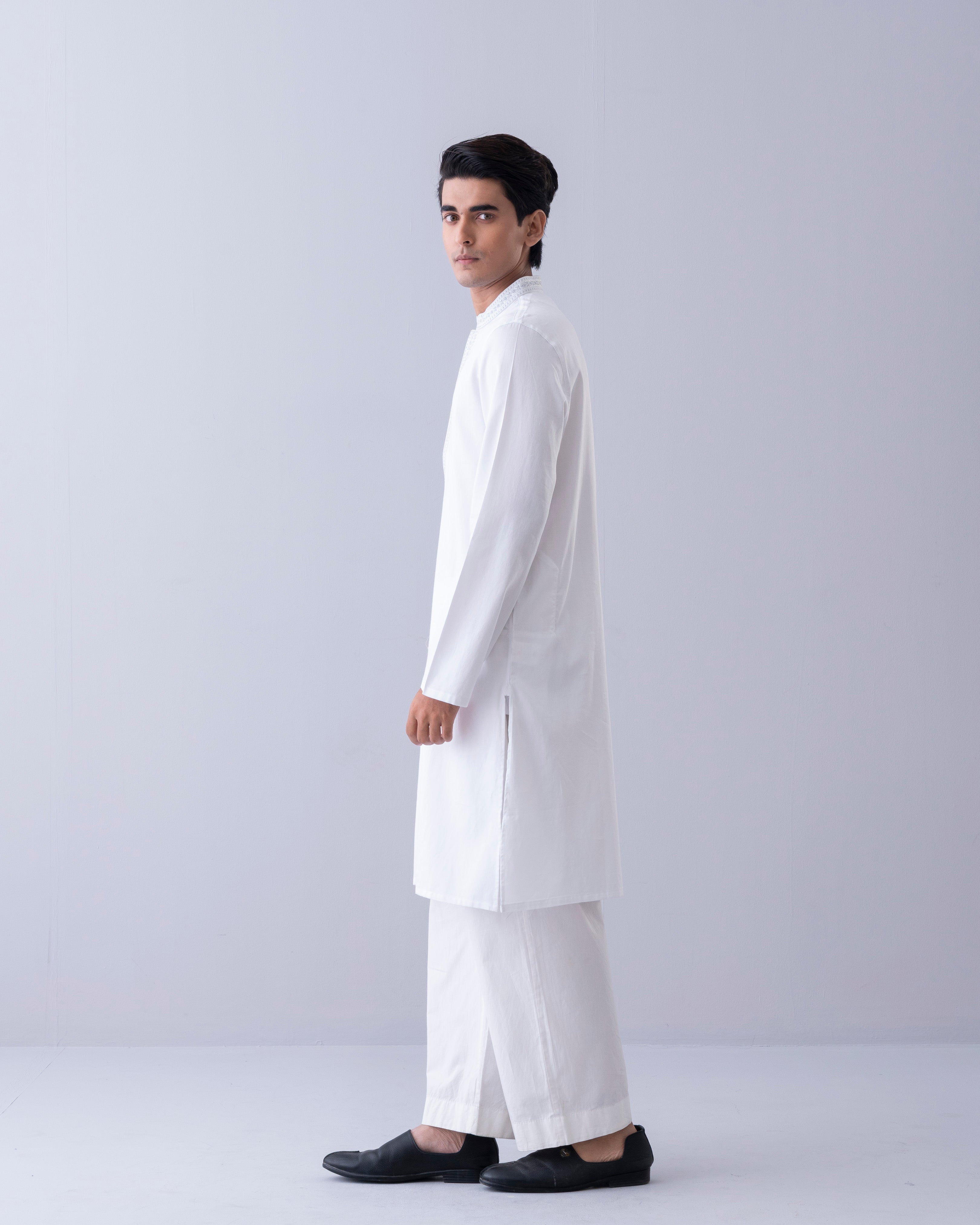 Regular Fit Embroidered Semi-Formal Panjabi