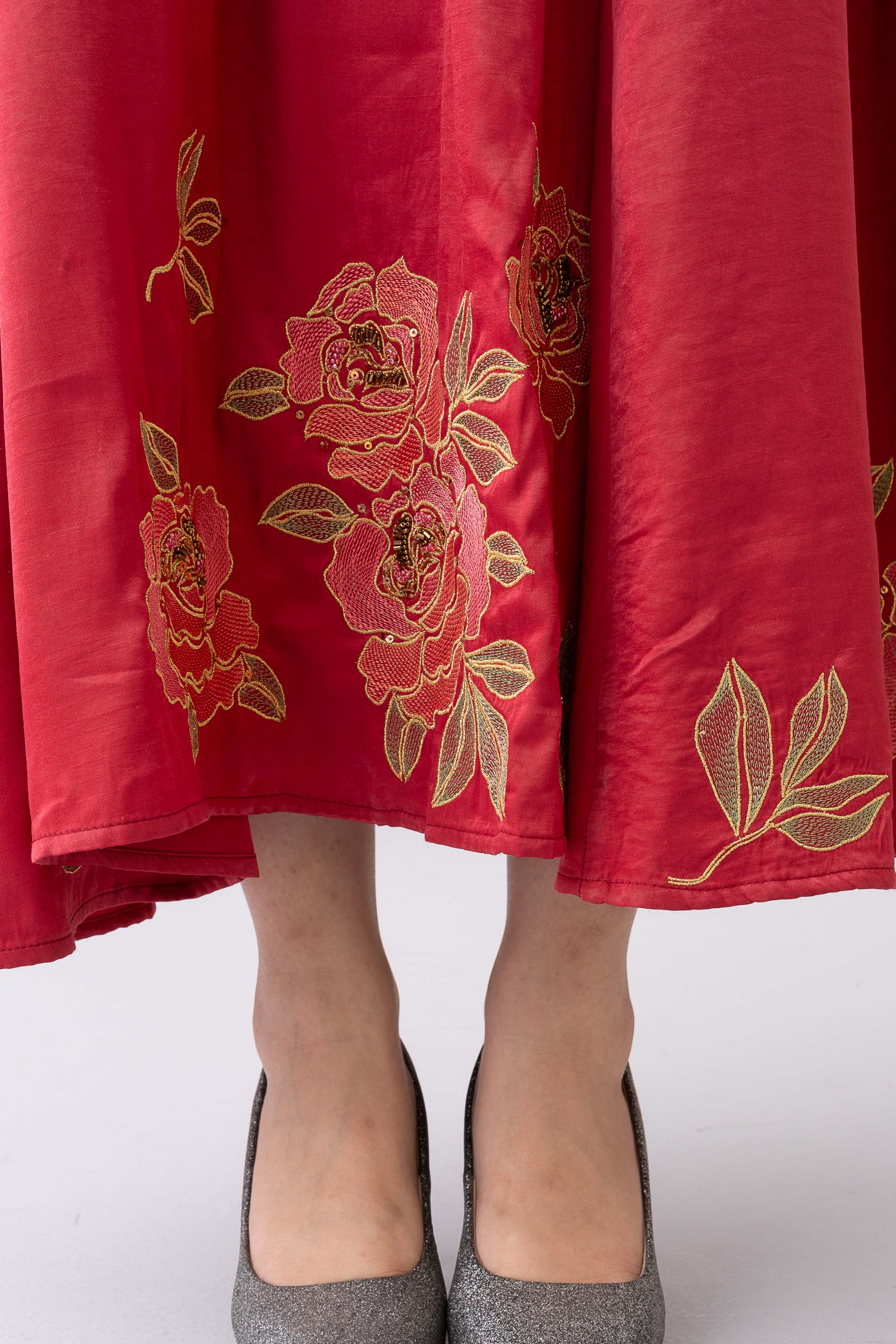 Rose-Detailed Satin Long Dress