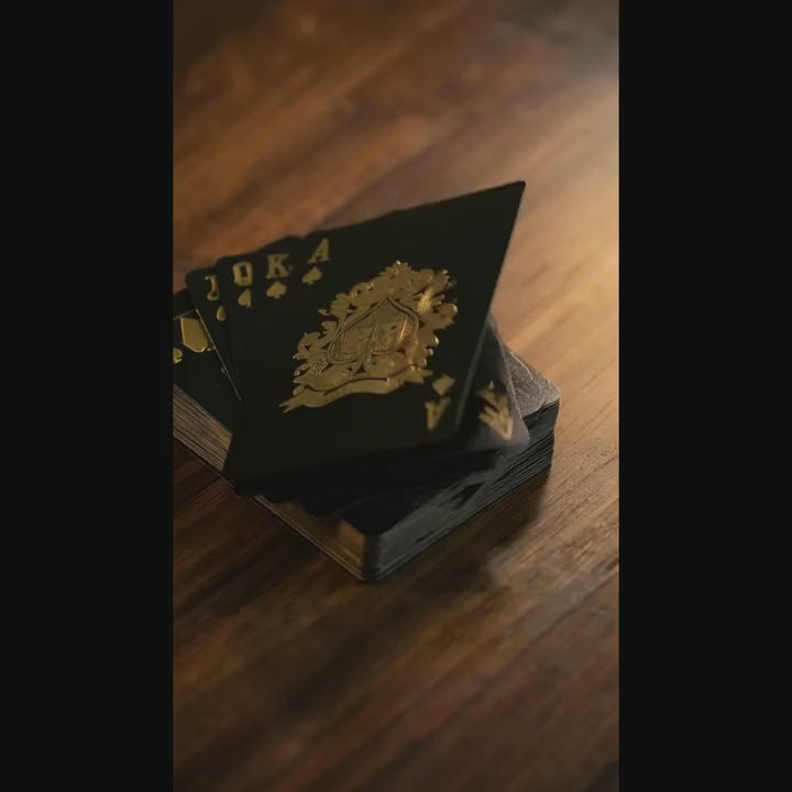 Load video: High Quality Playing Cards